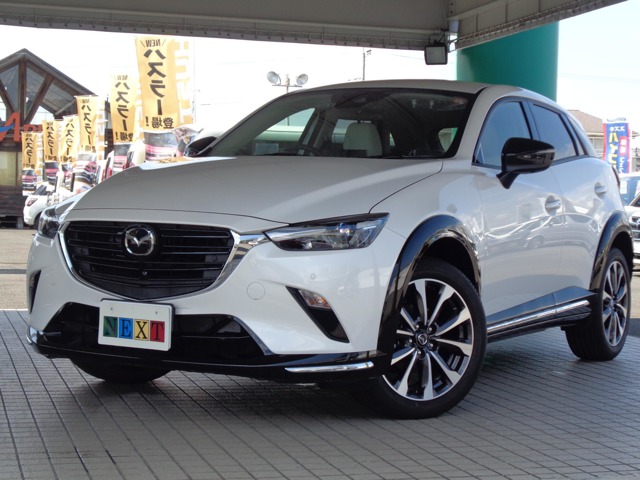 マツダ　CX-3 1.5 15Sアーバンドレッサー