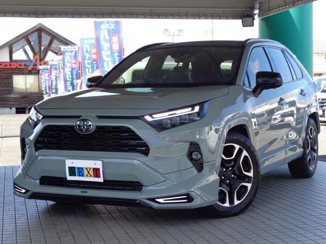 トヨタ　RAV4 2.0アドベンチャー4WD